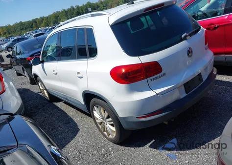 2012 Volkswagen Tiguan Se z USA, uszkodzony, nr VIN WVGBV7AX7CW527271
